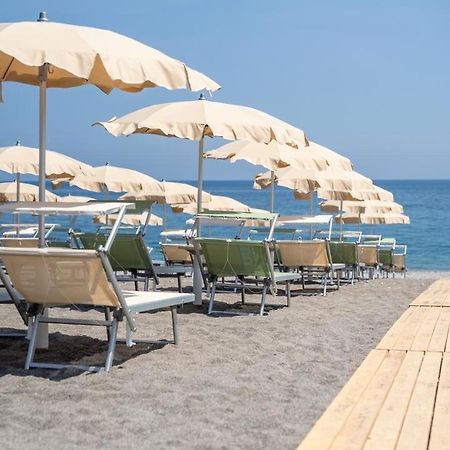 Villa Valentino 지아르디니낙소스 외부 사진