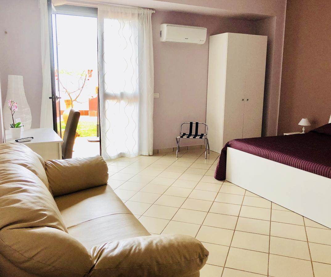 Villa Valentino 지아르디니낙소스 외부 사진